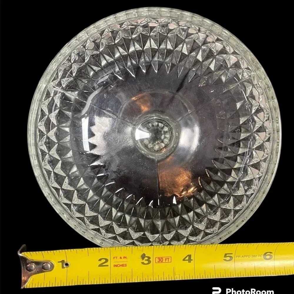 Vintage Indiana Clear Cut Glass Diamond Candy/Fruit Dish - Picture 5 of 9